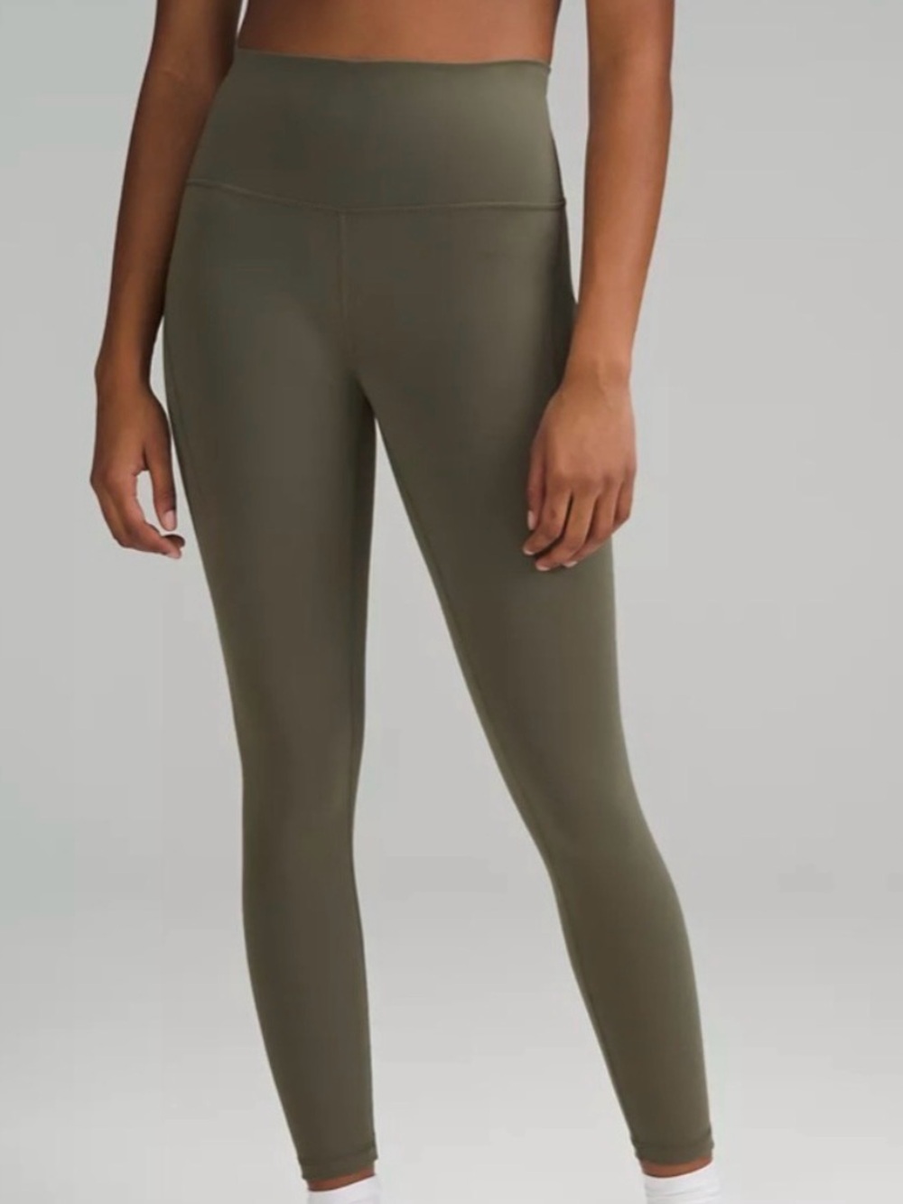 Lululemon Wunder Train with Pockets 25in *Army Green  size 6